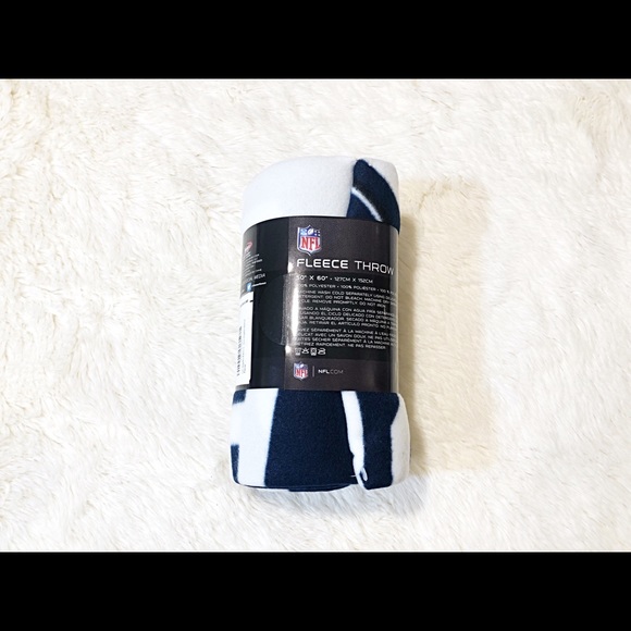 NFL Fleece Throw Blanket - Picture 2 of 3